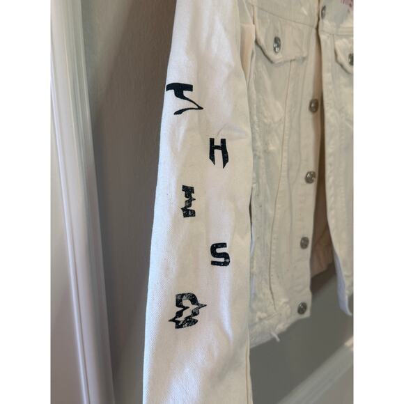ZARA Man White Denim Jacket Sz S Barcode Abstract Art Print Graphic Streetwear - Picture 5 of 9